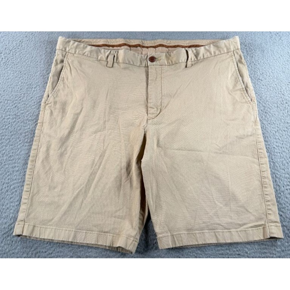 Tommy Bahama Chino Shorts Mens Size 42 Khaki Flat Front Cotton 10" Inseam